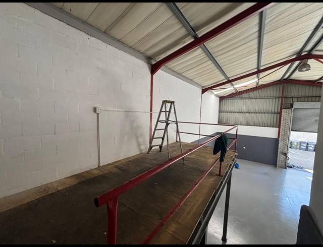 189M² FACTORY TO LET IN BRACKENFELL INDUSTRIAL